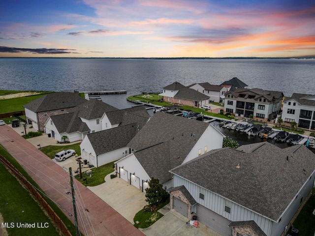 226 Port Arbor, Brandon, MS 39047