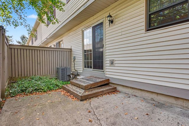 1164 Cambridge Way, Pickerington, OH 43147