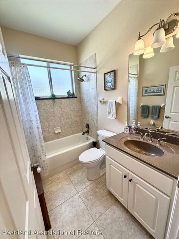5040 Birkdale Drive, Avon Park, FL 33825