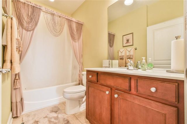 6314 Windrush Court, Hoschton, GA 30548