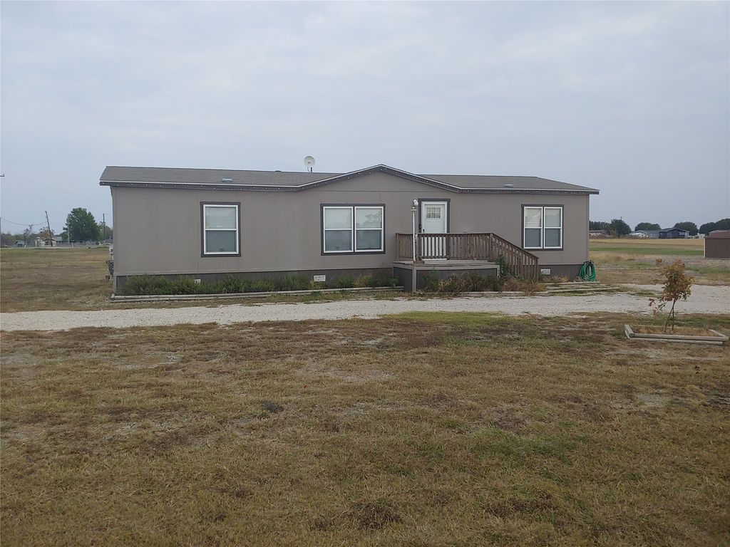 121 Geronimo Street, Ferris, TX 75125