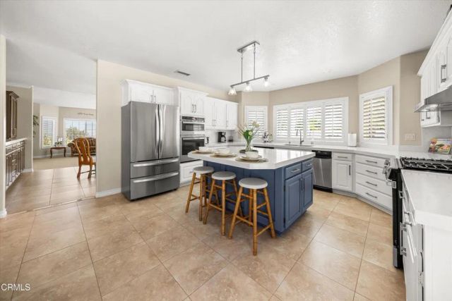2210 Via Loma, Camarillo, CA 93012