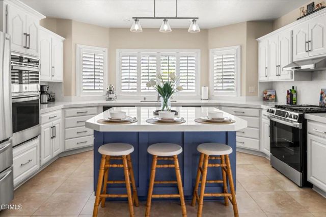 2210 Via Loma, Camarillo, CA 93012