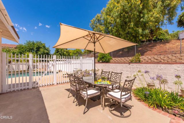 2210 Via Loma, Camarillo, CA 93012