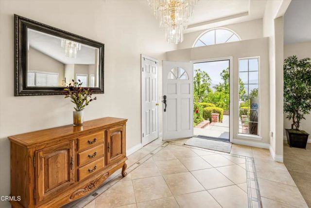 2210 Via Loma, Camarillo, CA 93012