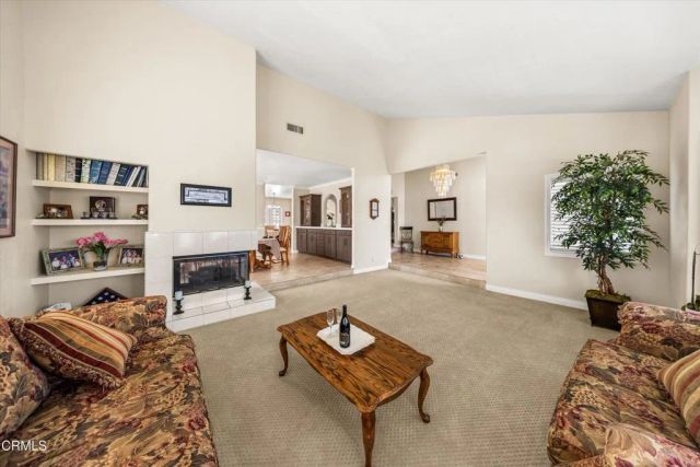 2210 Via Loma, Camarillo, CA 93012