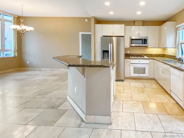 555 Front St 205, San Diego, CA 92101
