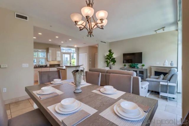 555 Front St 205, San Diego, CA 92101