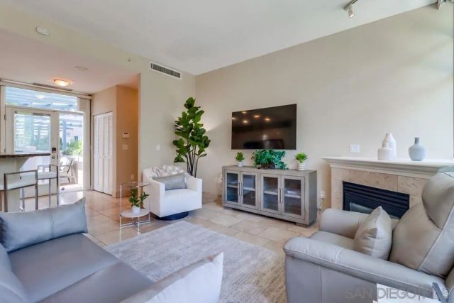 555 Front St 205, San Diego, CA 92101