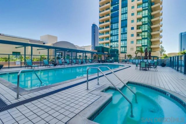 555 Front St 205, San Diego, CA 92101