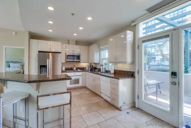 555 Front St 205, San Diego, CA 92101