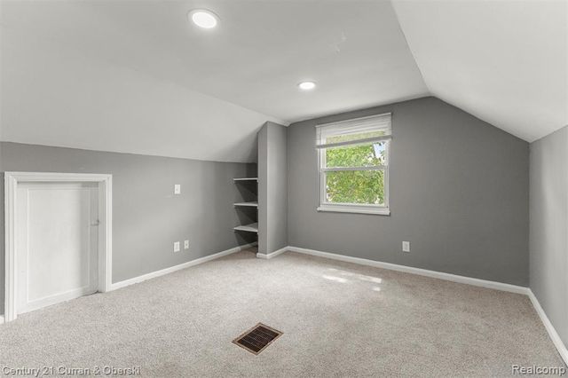 1178 Fort Park Boulevard, Lincoln Park, MI 48146