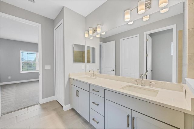 2617 STAR APPLE WAY, Sarasota, FL 34240