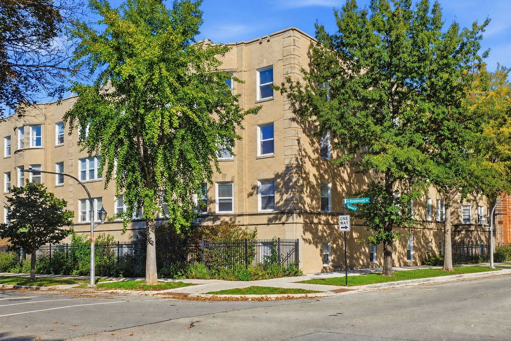 6305 N Claremont Avenue 1, Chicago, IL 60659