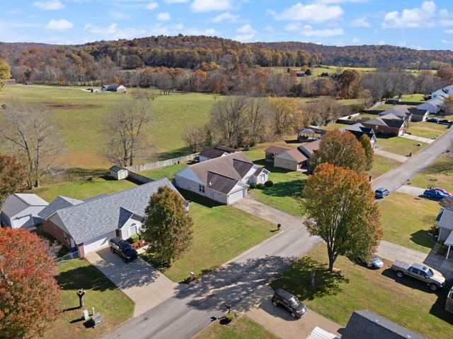 76 Waterford Way, Somerset, KY 42501
