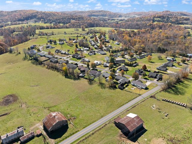 76 Waterford Way, Somerset, KY 42501