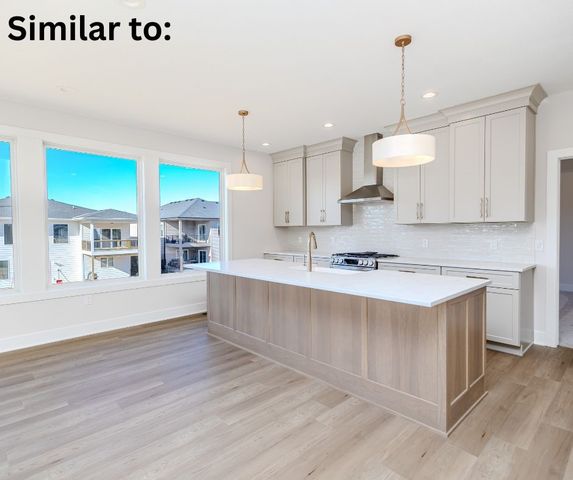 4710 178th Street, Urbandale, IA 50232