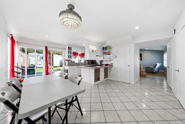 3184 Pocitos Way, San Ysidro, CA 92173