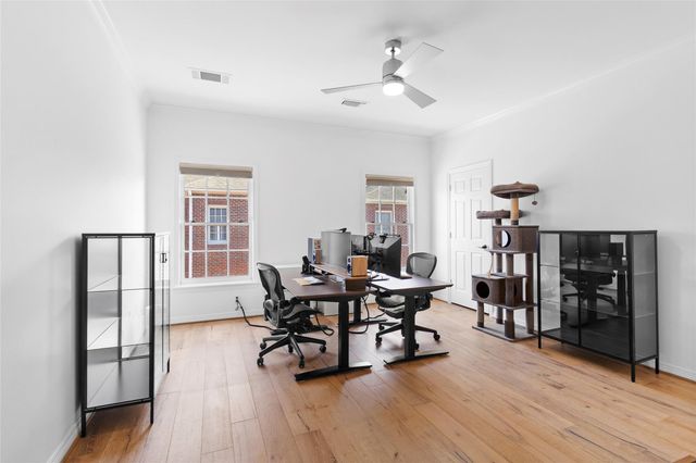 3379 Bellefontaine Street, Houston, TX 77025