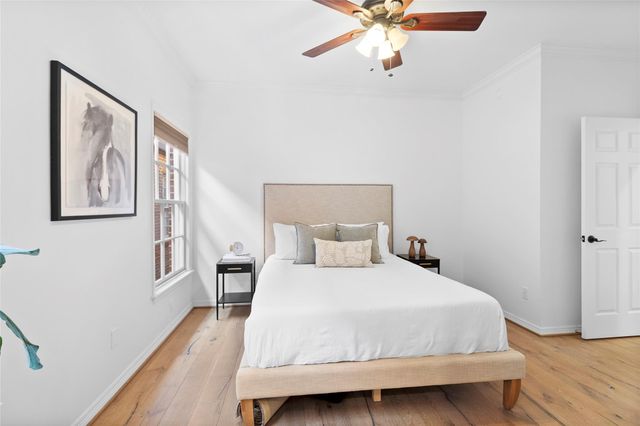 3379 Bellefontaine Street, Houston, TX 77025