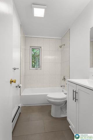 410 Old Mill Road, Forks Twp, PA 18040