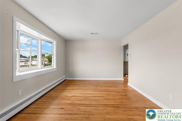 410 Old Mill Road, Forks Twp, PA 18040