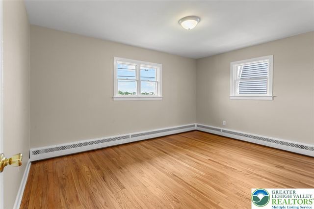 410 Old Mill Road, Forks Twp, PA 18040