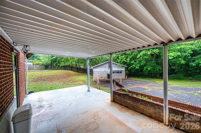 408 US Hwy 70A E Highway, Hildebran, NC 28637