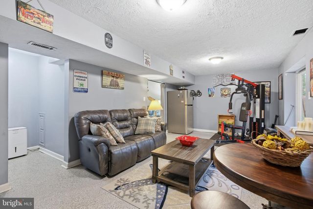 6106 CROWN GRANT DR, Spotsylvania, VA 22553