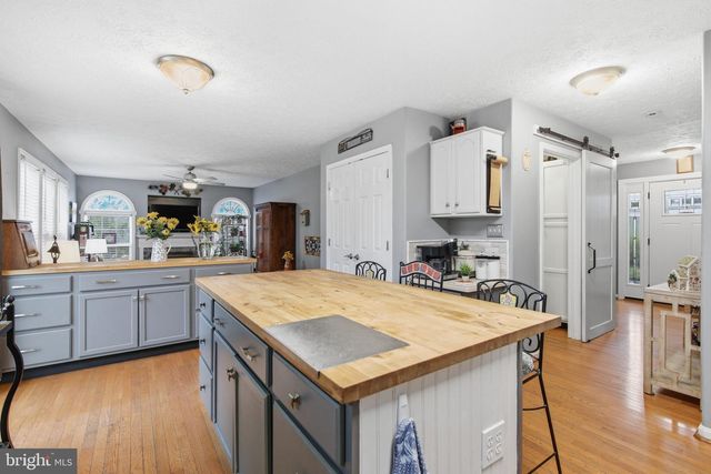 6106 CROWN GRANT DR, Spotsylvania, VA 22553