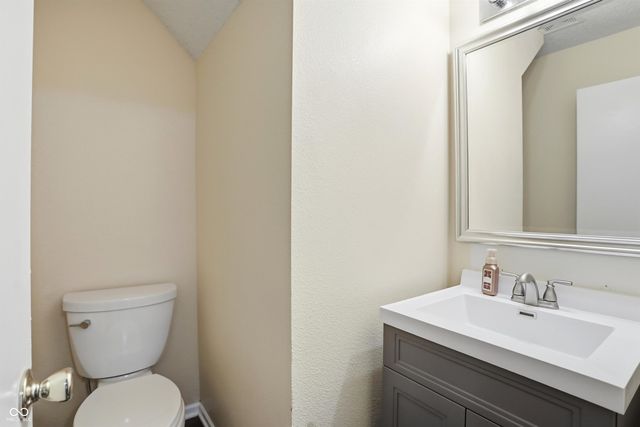 8922 Limberlost Court, Indianapolis, IN 46113