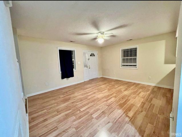 3410 S Oaklawn Circle, Bloomington, IN 47401