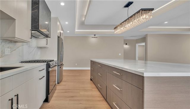 828 E Fairmount Road, Burbank, CA 91501