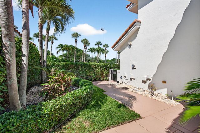 6160 NW 24th Street, Boca Raton, FL 33434