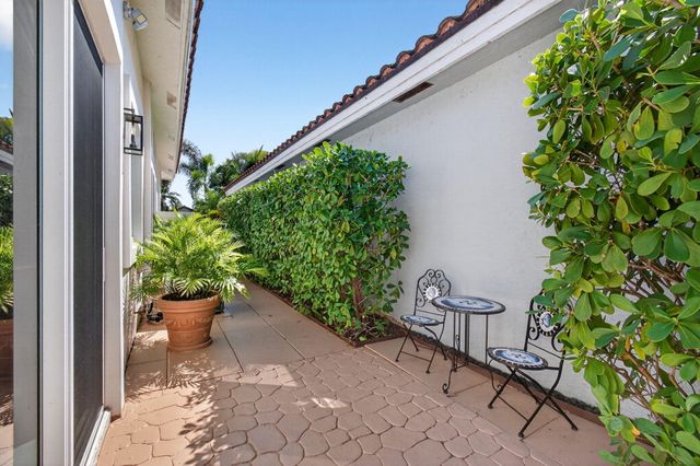 6160 NW 24th Street, Boca Raton, FL 33434