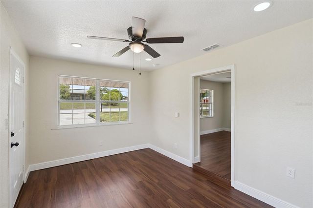 1109 VALENCIA AVENUE, Haines City, FL 33844