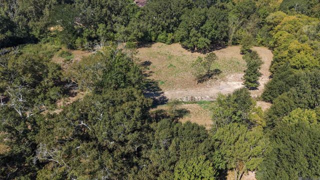 5025 Sunnybrook Dr, Baton Rouge, LA 70814