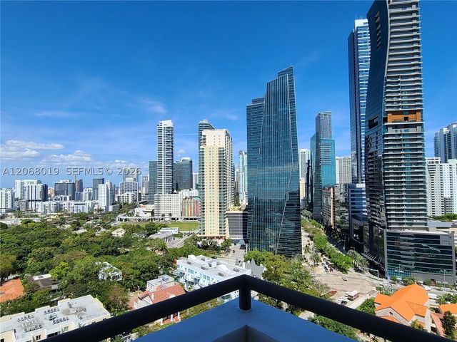 1581 Brickell Ave 2- Prking 1907, Miami, FL 33129