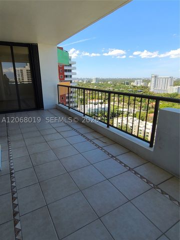 1581 Brickell Ave 2- Prking 1907, Miami, FL 33129