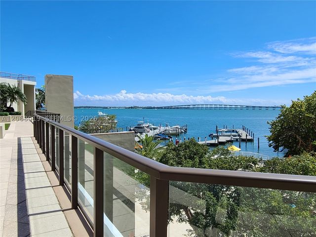 1581 Brickell Ave 2- Prking 1907, Miami, FL 33129