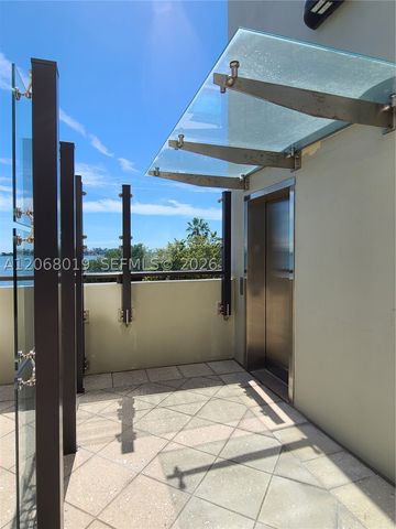 1581 Brickell Ave 2- Prking 1907, Miami, FL 33129