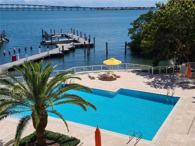 1581 Brickell Ave 2- Prking 1907, Miami, FL 33129