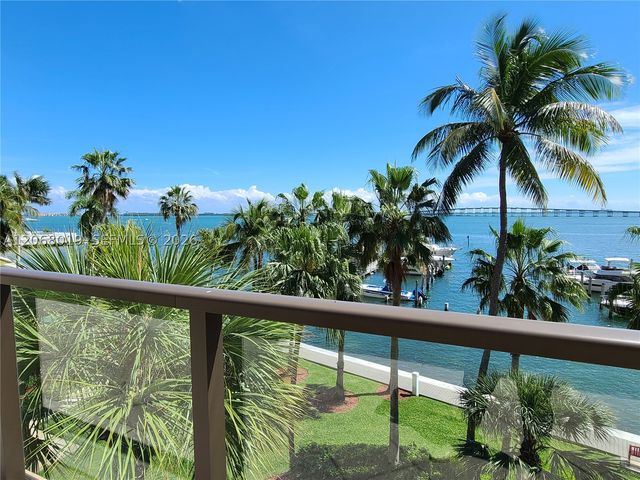 1581 Brickell Ave 2- Prking 1907, Miami, FL 33129