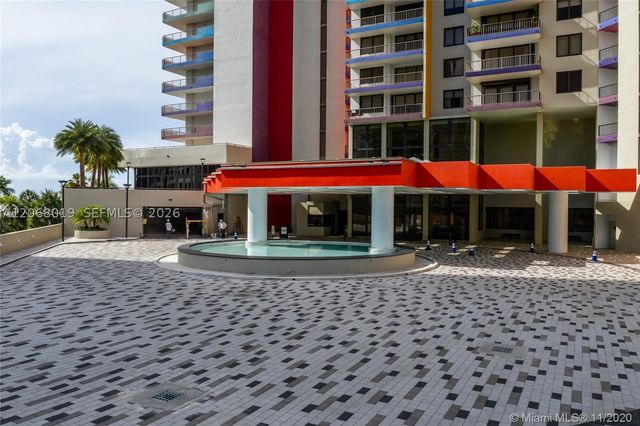 1581 Brickell Ave 2- Prking 1907, Miami, FL 33129