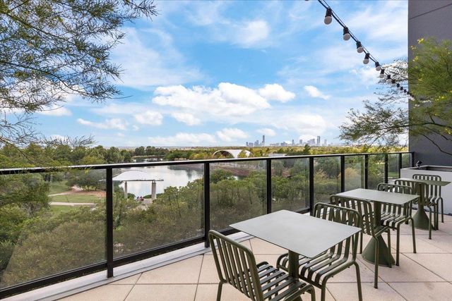 1701 Simond Ave 636, Austin, TX 78723
