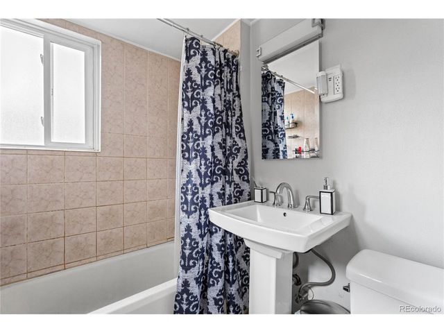 1435 S Lincoln, Denver, CO 80210