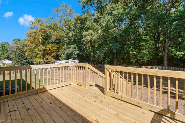 4 Sharon Drive, Thomasville, NC 27360