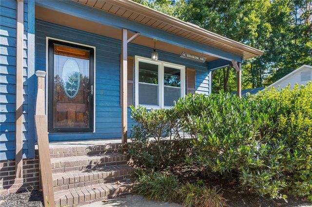 4 Sharon Drive, Thomasville, NC 27360