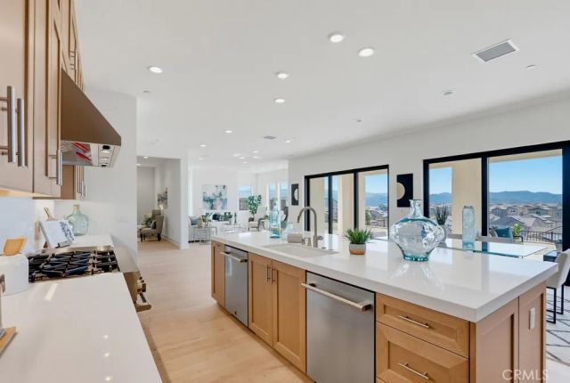 6138 Allure Drive, Rancho Mission Viejo, CA 92694