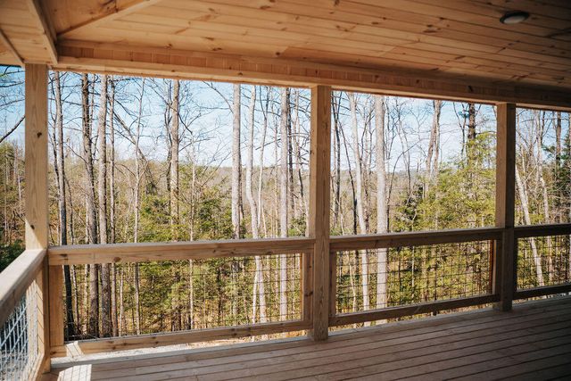 920 HIGH FALLS Road, Rogers, KY 41365